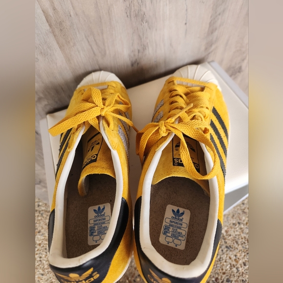 RARE Adidas Gold Suede 80s Superstars - Picture 5 of 16